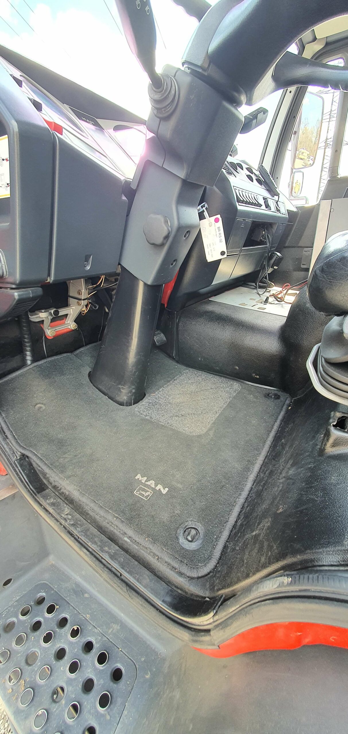 MAN 14.250LLF, 2000L, Godiva