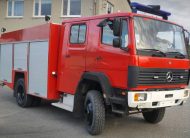 Mercedes 1124 AF, 4×4, 2400L vody + pena