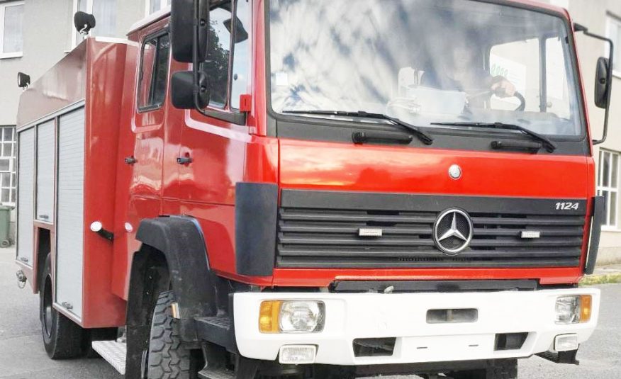 Mercedes 1124 AF, 4×4, 2400L vody + pena