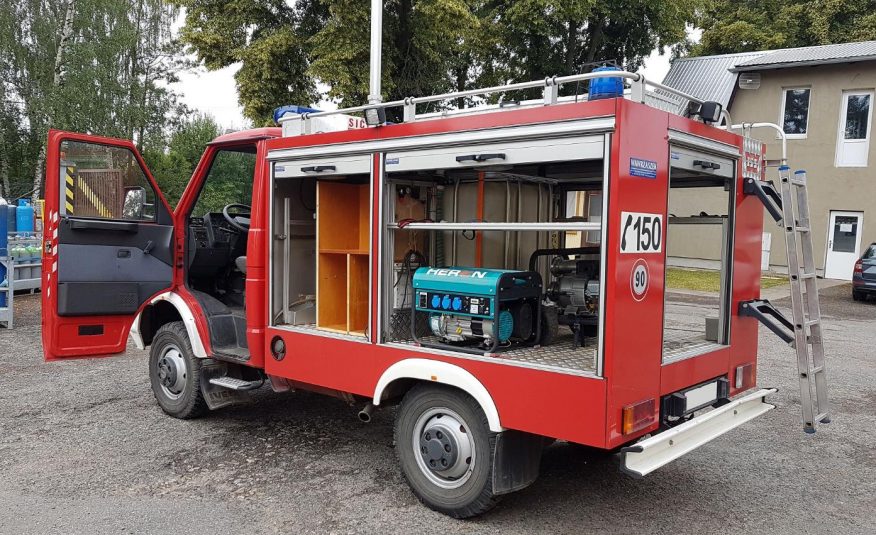 Iveco Turbodaily 40E10W 4×4, 800L vody