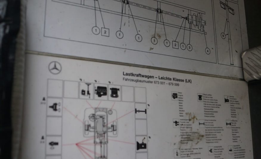 Mercedes 1124, 4×2, 2400L vody, Vanasche