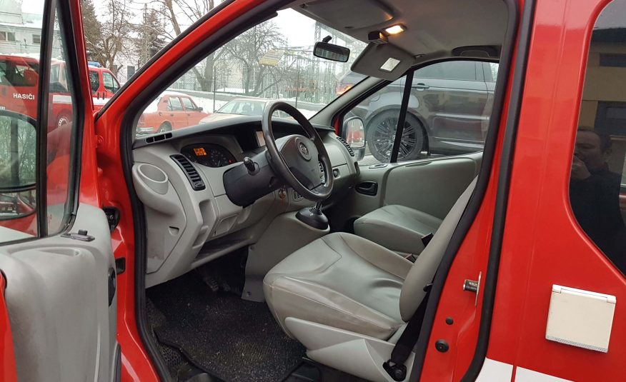 Opel Vivaro Combi dCi