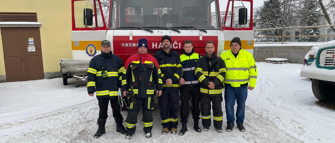 Odovzdanie vozidla Tatra 815 CAS 32, mesto Medzev