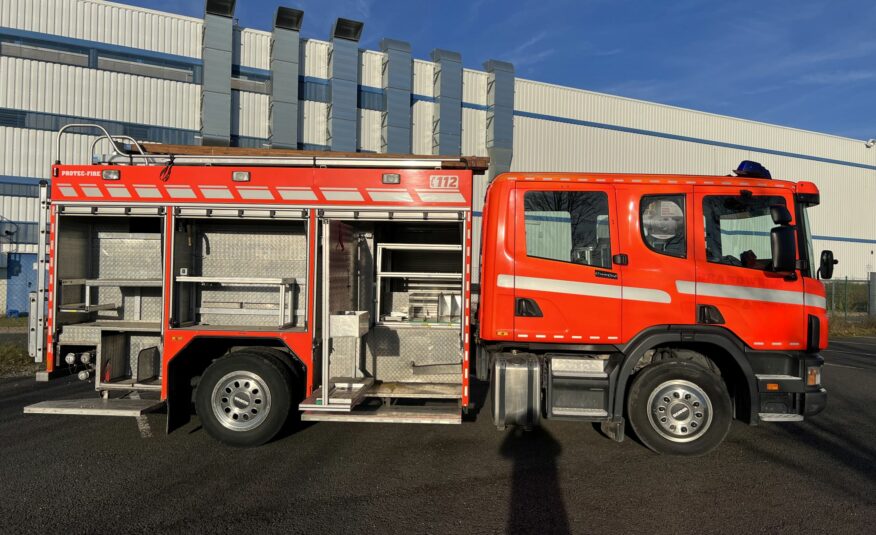 SCANIA P94   260 4X2 2500L vody