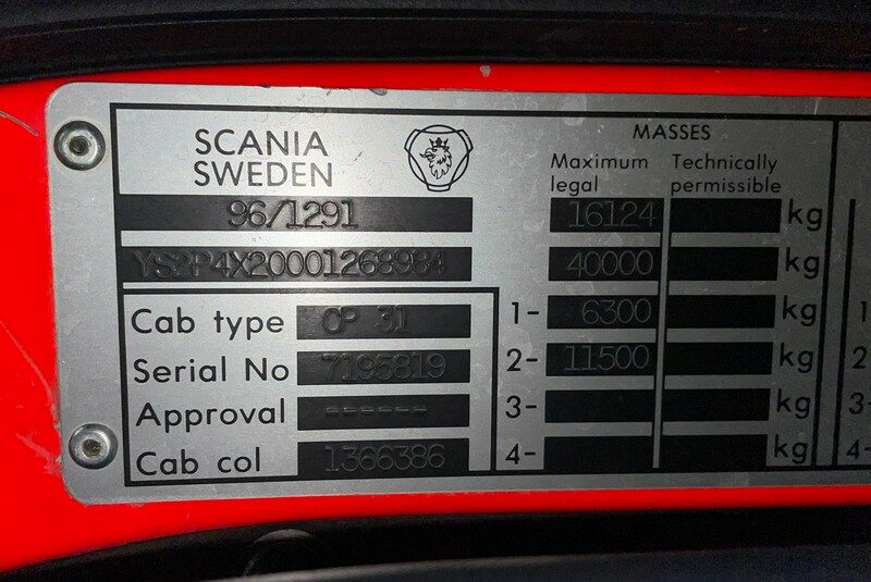 SCANIA P94   260 4X2 2500L vody