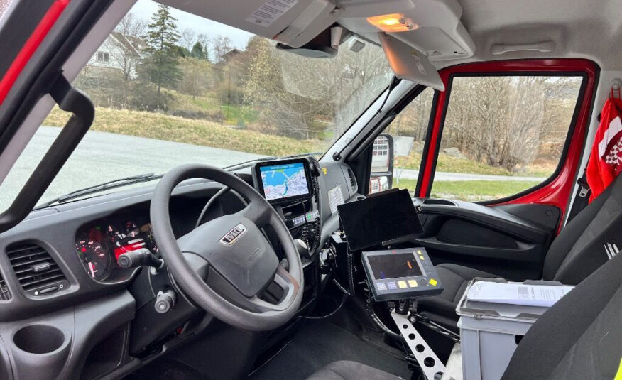 Iveco  Daily, automat, rok 2017, Rosenbauer CL, systém CAFS 1000L vody + 100L pena