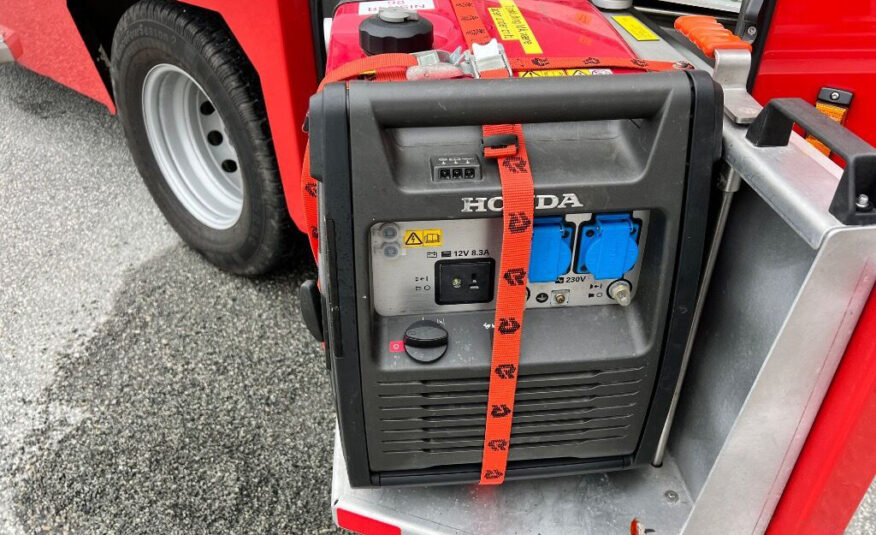 Iveco  Daily, automat, rok 2017, Rosenbauer CL, systém CAFS 1000L vody + 100L pena