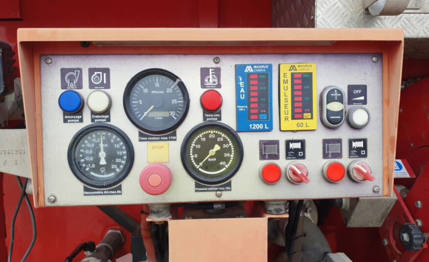 Iveco 4×4, rok 2019, Waterax , 1200L vody + 60L peny