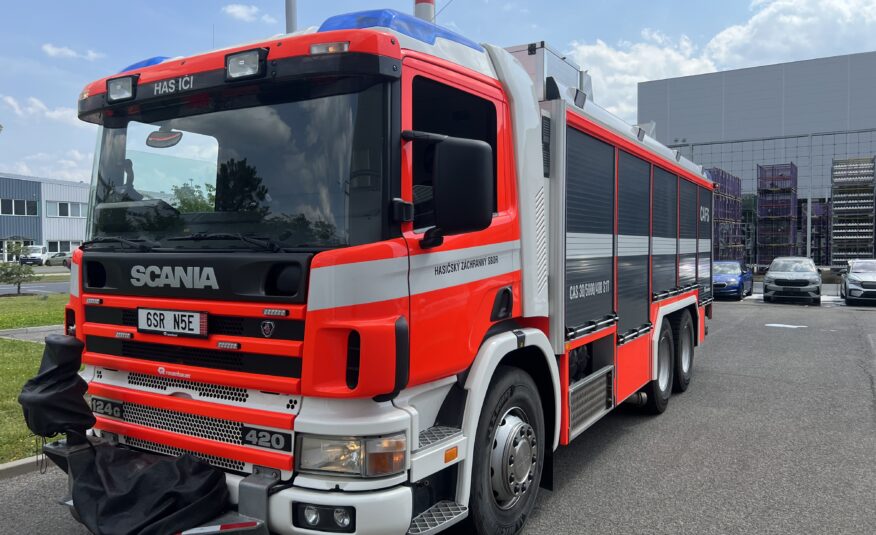 Scania  P124 124G.420 6×4, Rosenbauer 5000L vody + 1000L peny,  penotvorný, systém  Conti Cafs 400-2400