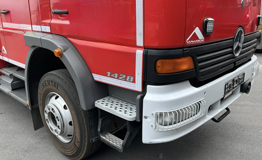 Mercedes Atego 1428 AF, 4×4, 2500L vody,  Vanasche Ziegler, výška do 3m !!!